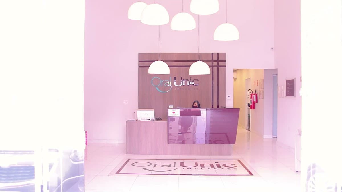 Equipe de dentistas experientes